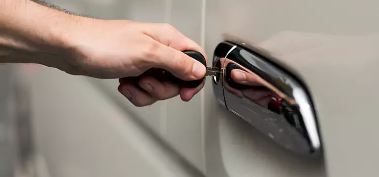 Why Choose Our Auto Locksmith Team in Grayslake, IL?