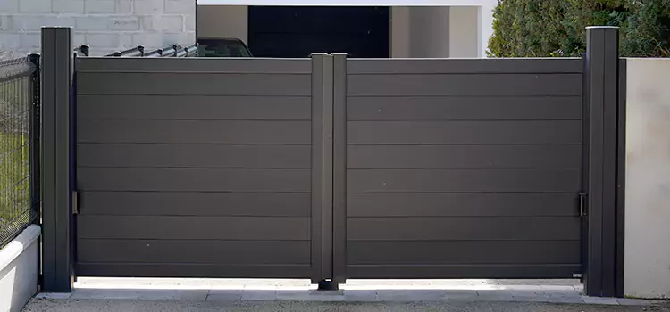 Common Residential Gate Issues We Resolve in Grayslake, IL